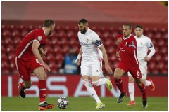 曼城进攻困境与切尔西战术选择争议解析